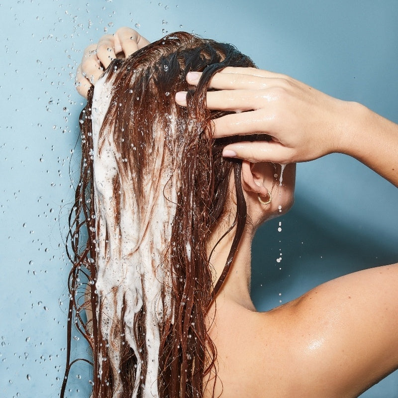  Olaplex NO.4C Bond Maintenance Clarifying Shampoo 250 Ml