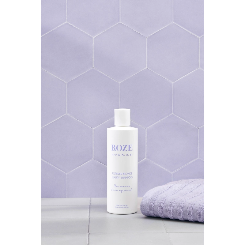  ROZE Avenue Forever Blonde Luxury Shampoo 250 Ml